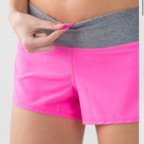 Lululemon Run: Speed Short *4-way Stretch
Raspberry Glo Light / Heathered Slate - Picture 7 of 8